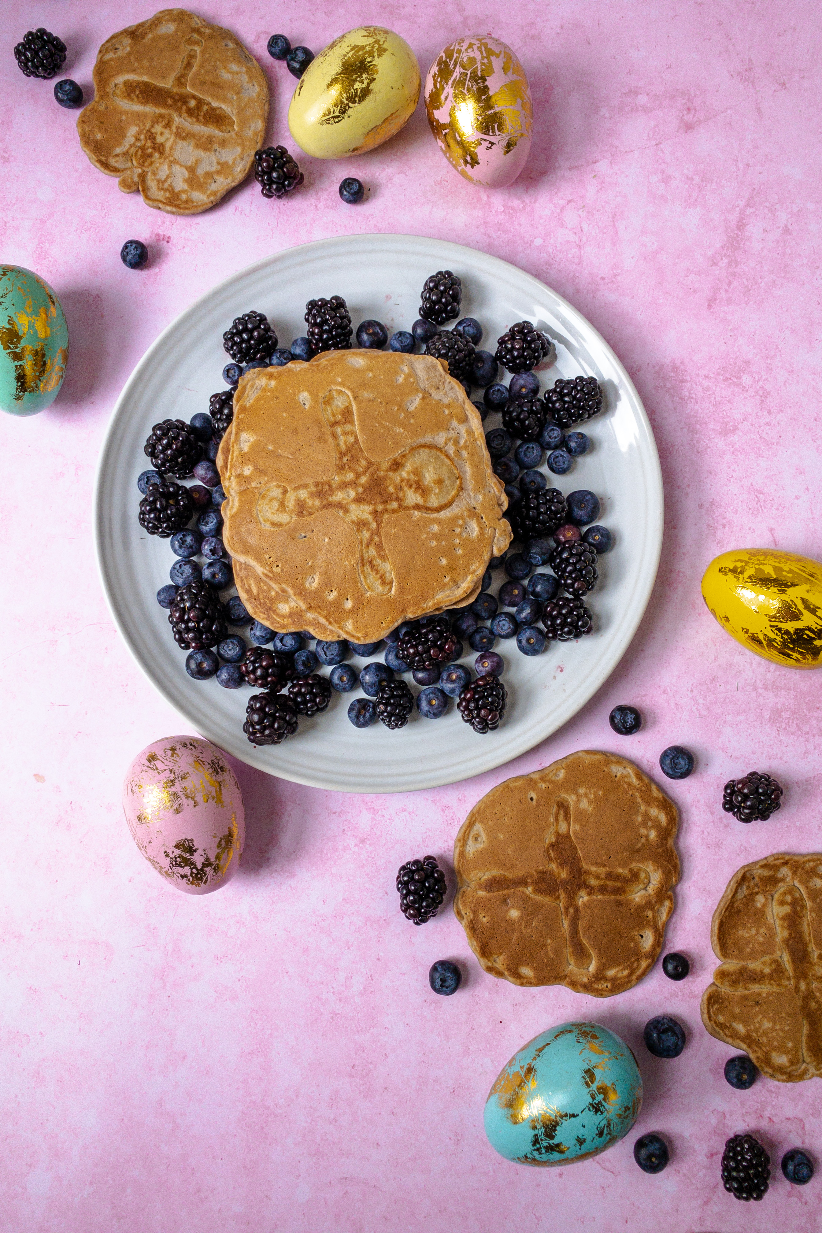 Hot Cross Bun Pancakes