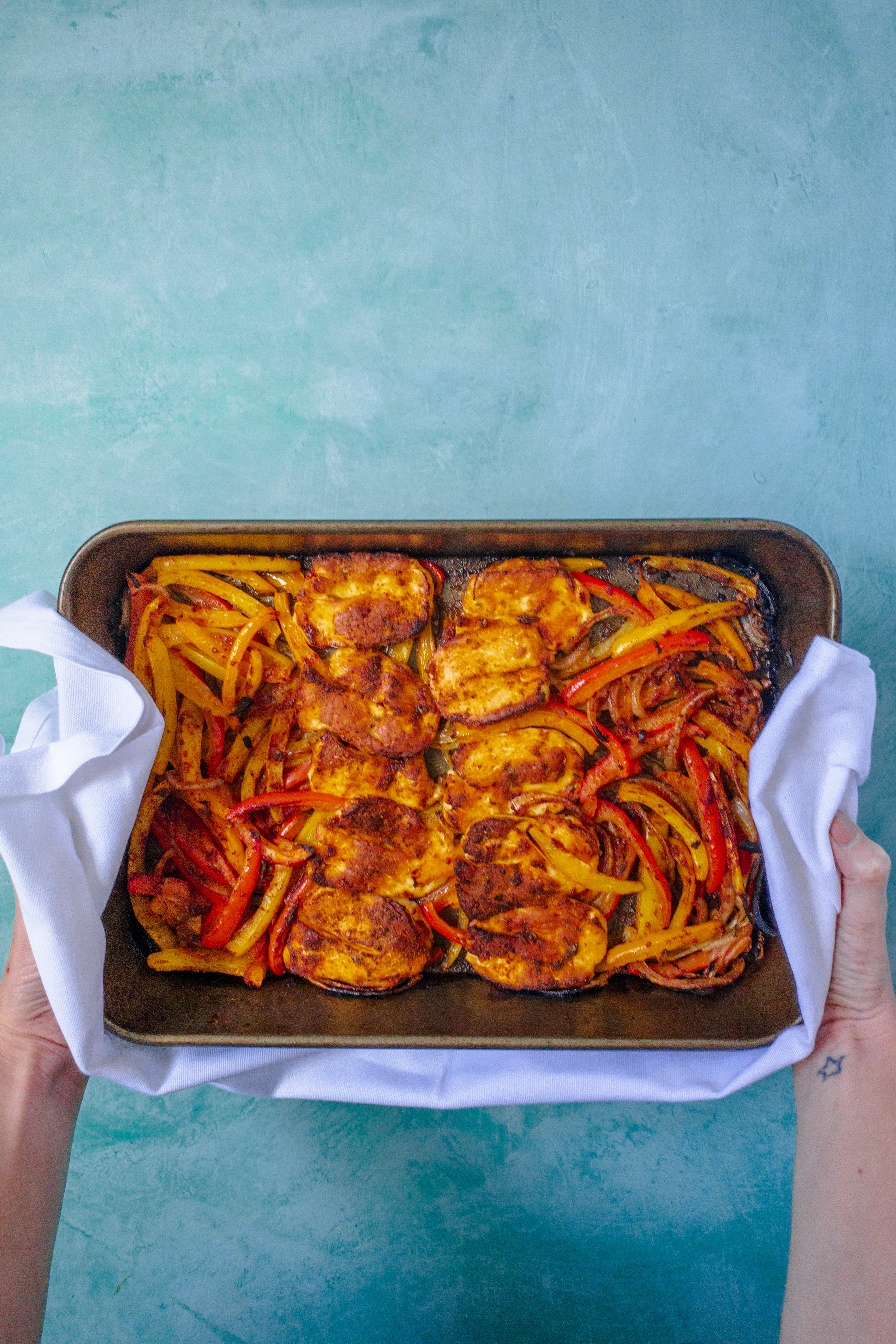 Baked Halloumi Fajitas